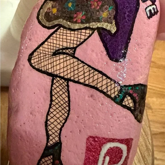~Sample, Do Not Buy~Hand Painted “Poshmark Themed” Rocks - Picture 4 of 9